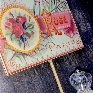 Victorian wall decor